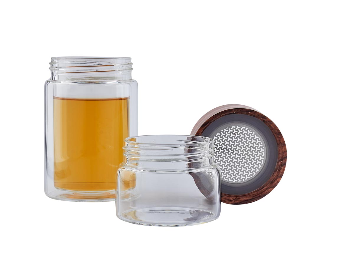 Vaso para té con colador metálico removible