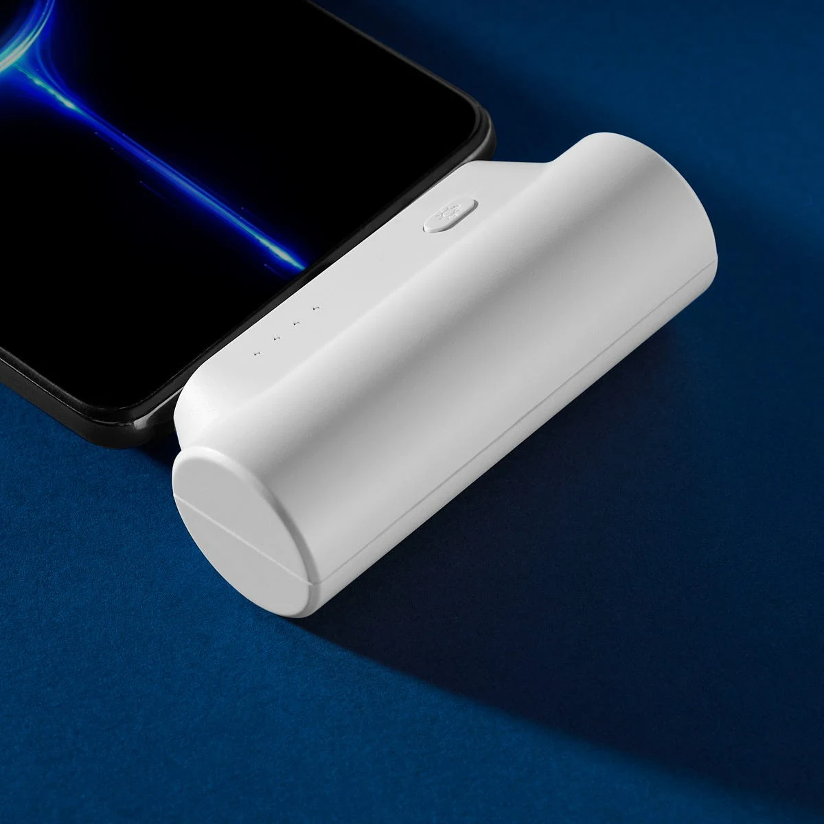 Batería externa GAMMA de 5000 mAh con tres puntas de conexión