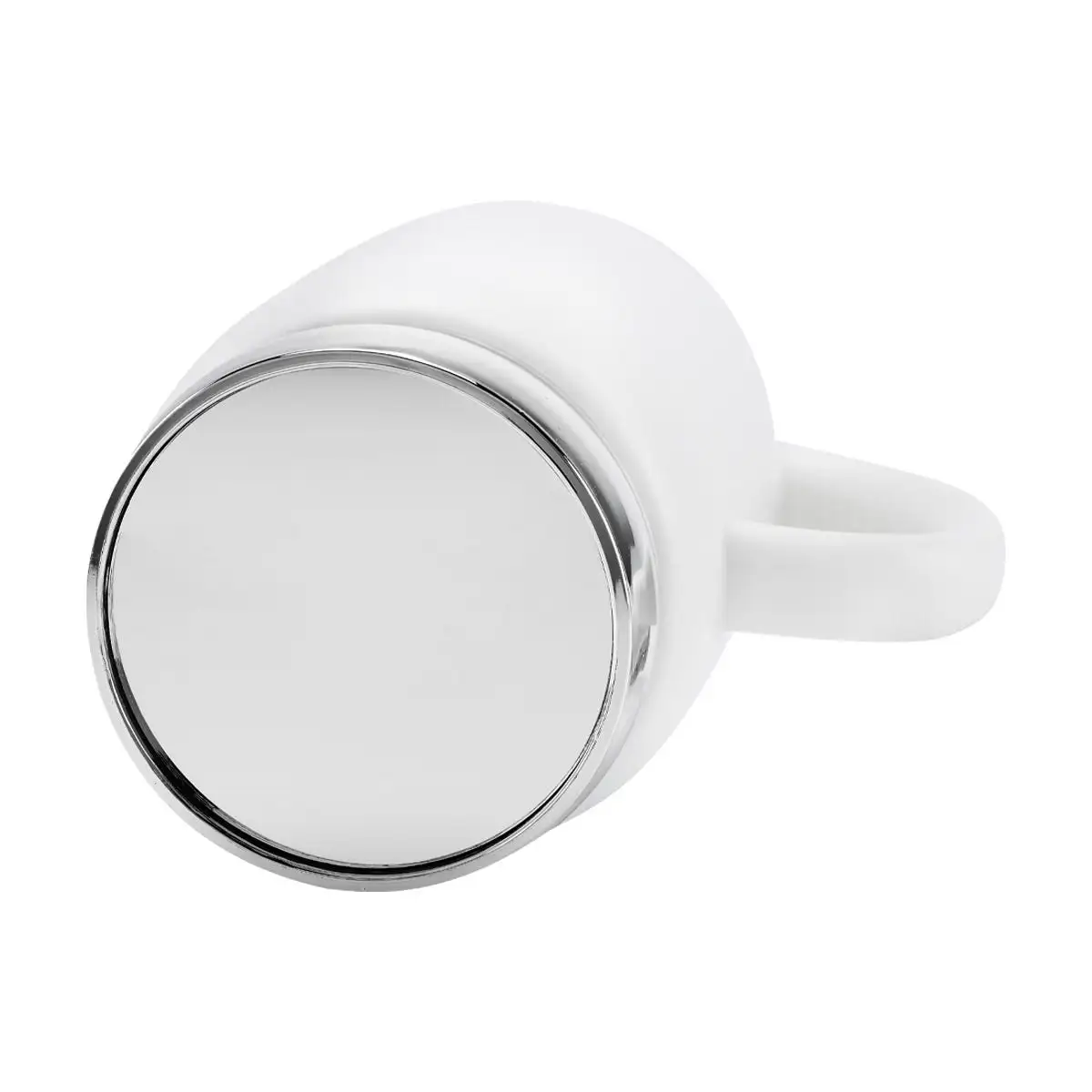 6. Taza con placa metálica para regalos empresariales.