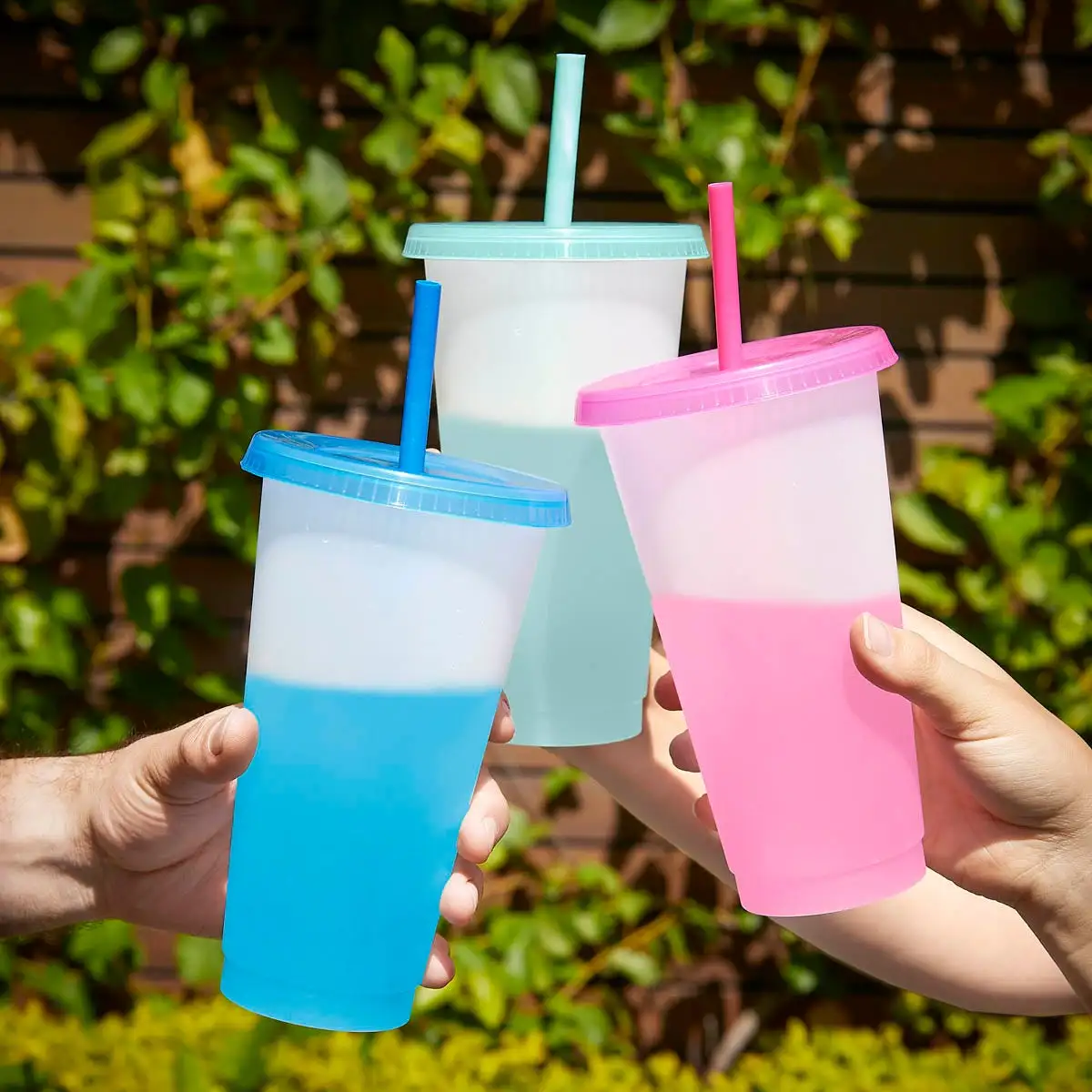 9. Vaso de cambio de color para promociones de bebidas.